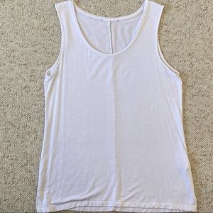 White tank
